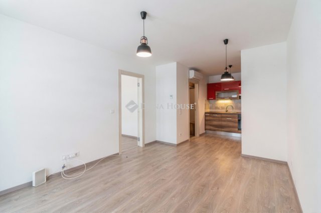 Eladó téglalakás, Budapesten, IX. kerületben 93.9 M Ft, 2 szobás