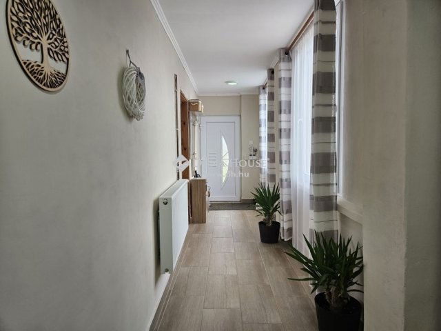 Eladó családi ház, Nagytótfalun 49.5 M Ft, 3 szobás