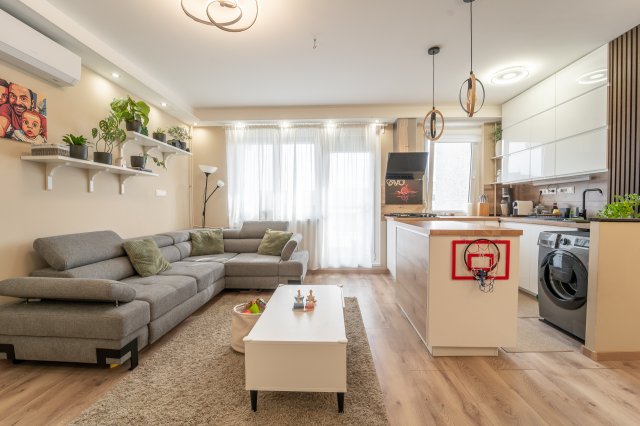 Eladó panellakás, Budapesten, XVII. kerületben 87 M Ft