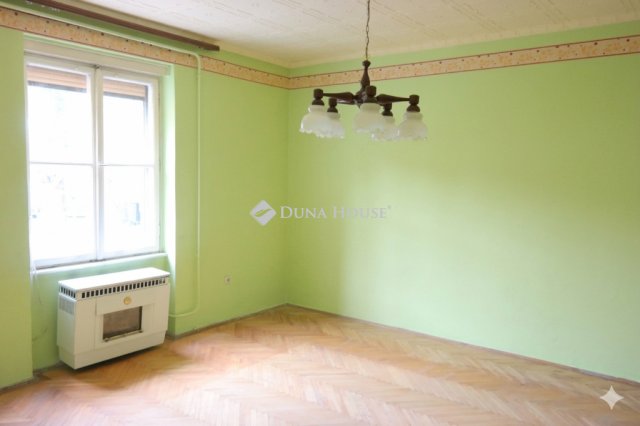 Eladó téglalakás, Budapesten, XX. kerületben 42.9 M Ft, 1 szobás