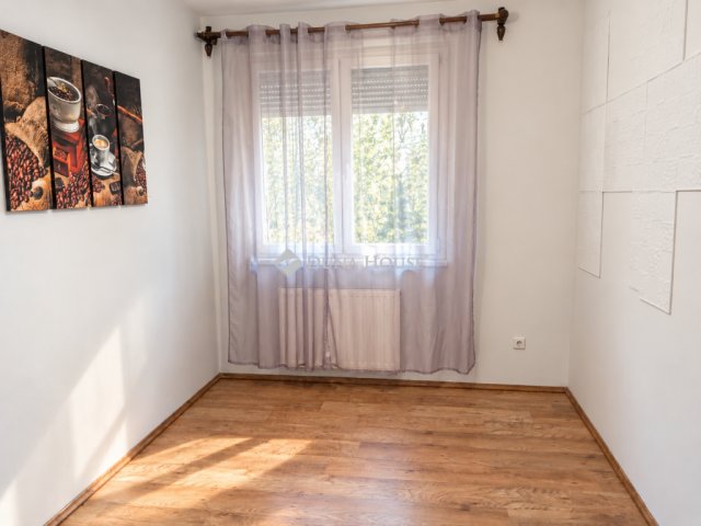 Eladó téglalakás, Debrecenben 69 M Ft, 3 szobás