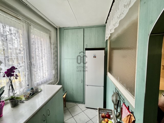 Eladó panellakás, Budapesten, X. kerületben 65.5 M Ft, 3 szobás