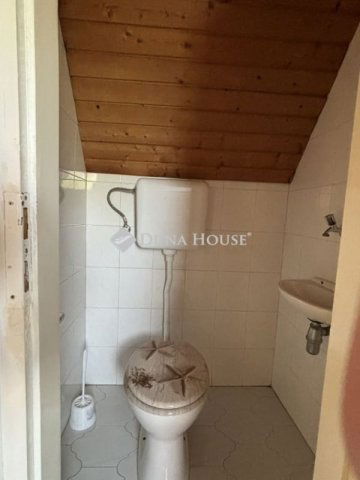 Eladó családi ház, Ráckevén 44.754 M Ft, 4 szobás