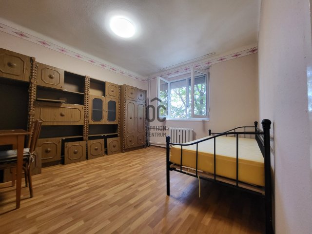 Kiadó téglalakás, albérlet, Gyöngyösön 119 E Ft / hó