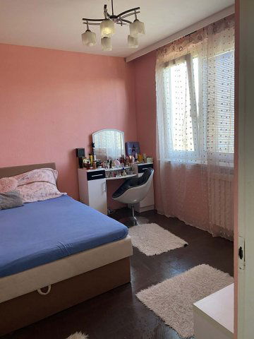 Eladó panellakás, Győrött 50 M Ft, 2 szobás