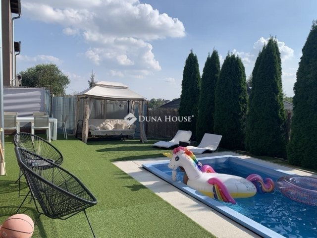 Eladó családi ház, Kerepesen 179 M Ft, 4 szobás