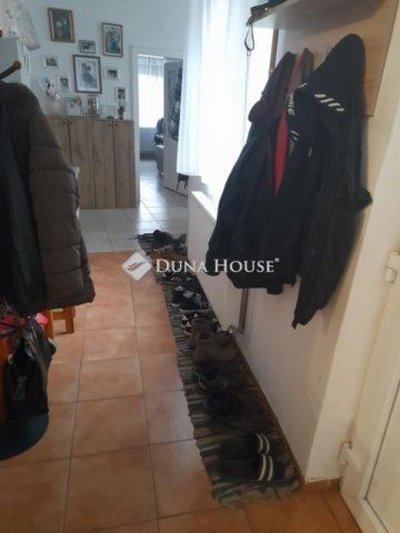 Eladó családi ház, Romándon 49.9 M Ft, 4 szobás