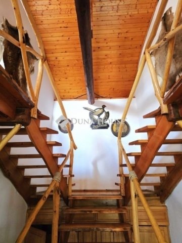 Eladó családi ház, Orfűn 119.5 M Ft, 8 szobás