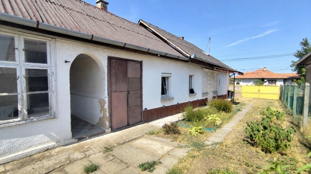 Eladó családi ház, Tápióbicskén, Rákóczi úton 22 M Ft