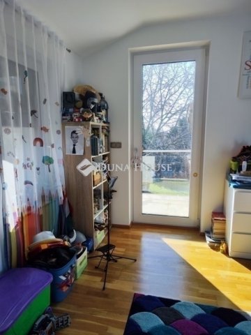 Eladó családi ház, Budapesten, XVI. kerületben 299 M Ft