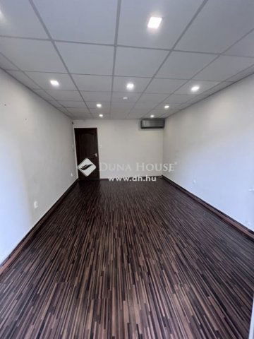 Eladó üzlethelyiség, Debrecenben 48 M Ft / költözzbe.hu
