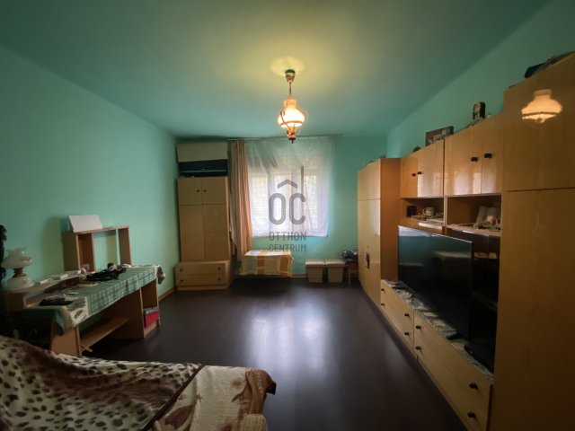 Eladó családi ház, Tápiószőlősön 17 M Ft, 2 szobás