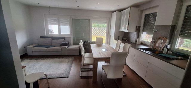 Eladó ikerház, Kaposváron 109 M Ft, 4 szobás