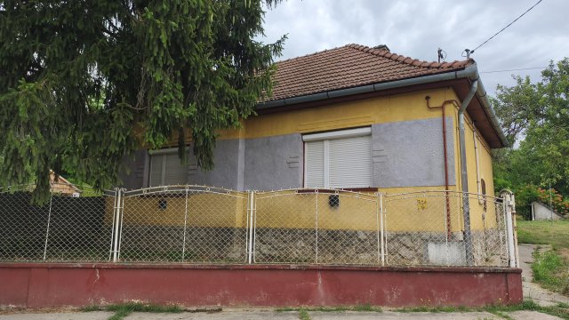Eladó családi ház, Kocsolán 22 M Ft, 3 szobás