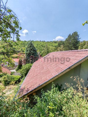 Eladó családi ház, Pécsett 39.9 M Ft, 2 szobás