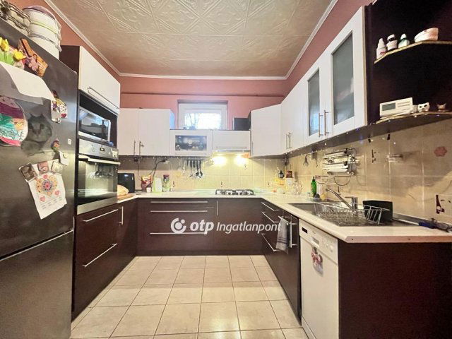 Eladó családi ház, Mezőkövesden 42 M Ft, 3 szobás