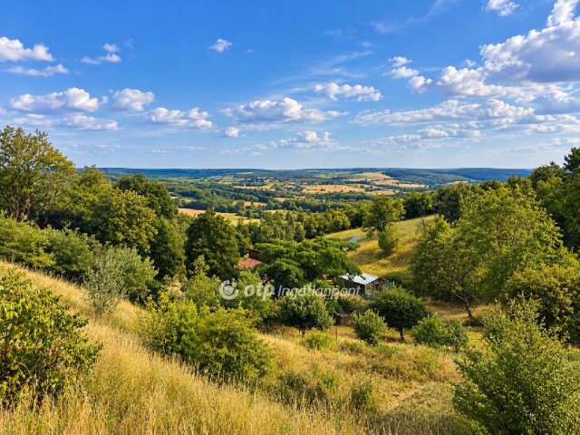 Eladó családi ház, Kötcsén 429.9 M Ft, 4 szobás