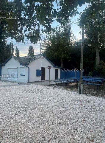 Eladó családi ház, Budapesten, III. kerületben 99 M Ft, 3 szobás