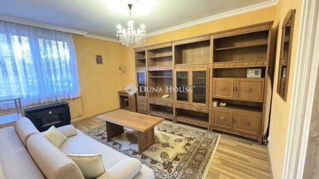 Eladó téglalakás, Szombathelyen 42.9 M Ft, 2 szobás