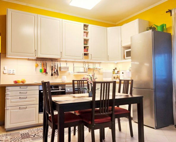 Eladó téglalakás, Dunaharasztin 75.99 M Ft, 3 szobás