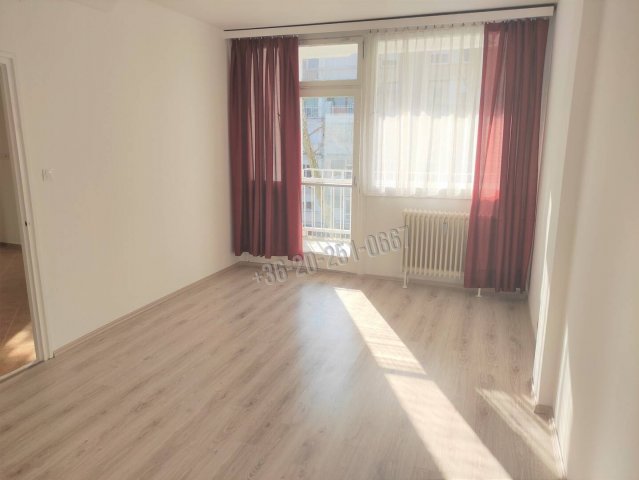 Kiadó téglalakás, albérlet, Mohácson, Ete János utcában