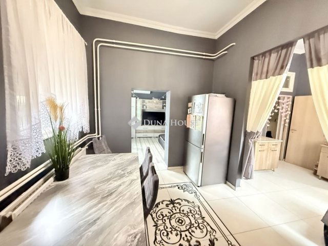 Eladó családi ház, Budapesten, XX. kerületben 110 M Ft, 6 szobás