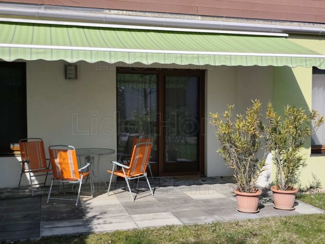 Eladó téglalakás, Balatonalmádiban 117.9 M Ft, 4 szobás