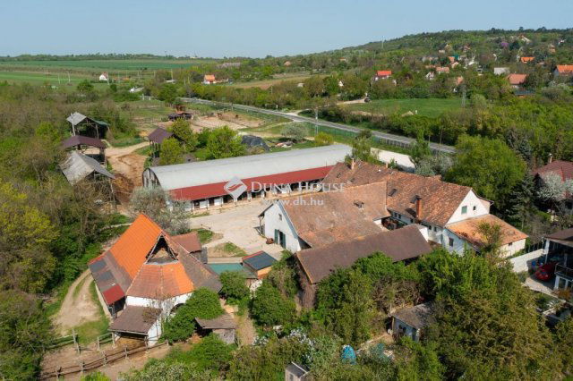 Eladó ipari ingatlan, Zsámbékon 248 M Ft / költözzbe.hu