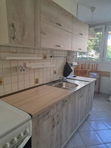 Kiadó panellakás, albérlet, Érden 220 E Ft / hó, 2 szobás