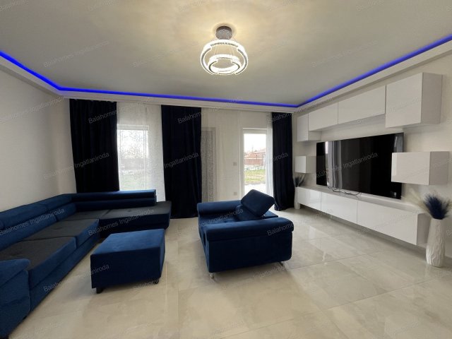 Eladó családi ház, Balatonszabadiban 109 M Ft, 4 szobás