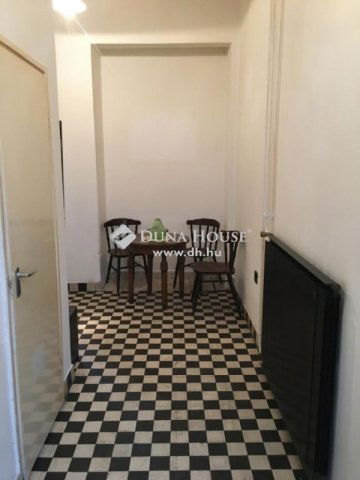 Eladó téglalakás, Budapesten, VIII. kerületben 61.5 M Ft