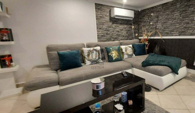 Eladó családi ház, Siófokon 54.99 M Ft, 4 szobás