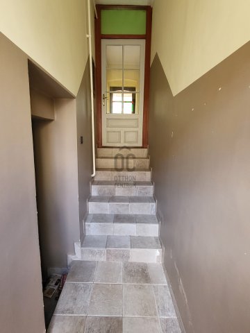 Eladó családi ház, Pécsett 72 M Ft, 3 szobás