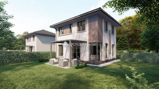 Eladó téglalakás, Velencén 99.9 M Ft, 5 szobás