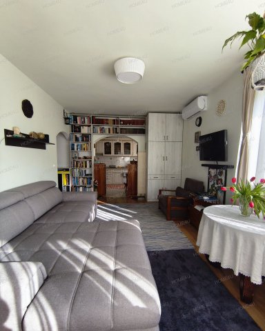 Eladó téglalakás, Szolnokon 62 M Ft, 3 szobás