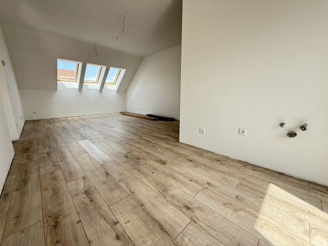 Eladó téglalakás, Pakson 63 M Ft, 2 szobás