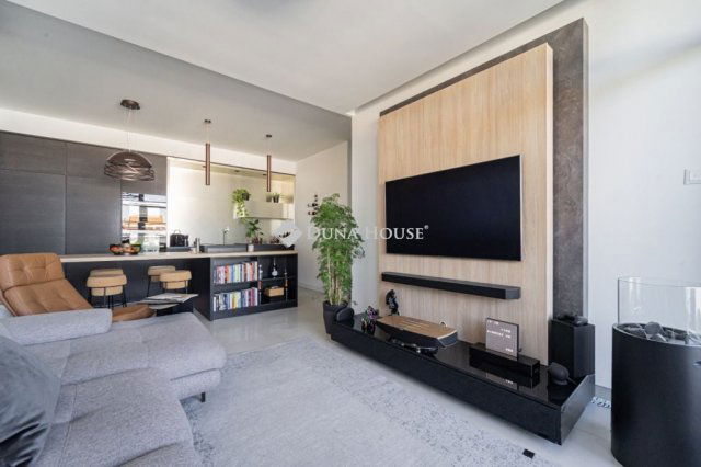 Eladó téglalakás, Budapesten, XI. kerületben 134.99 M Ft