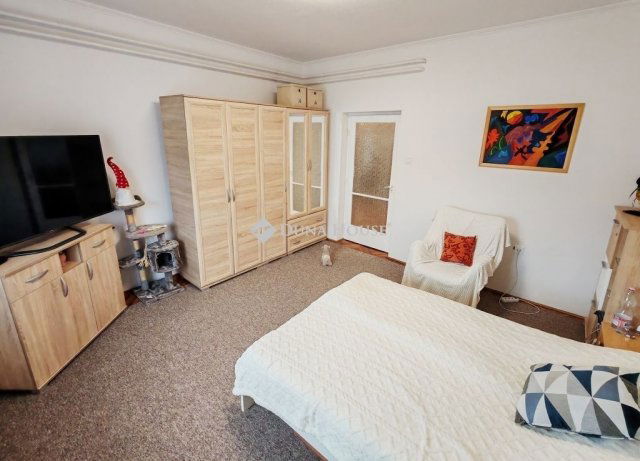 Eladó családi ház, Gelsén 43.8 M Ft, 5 szobás