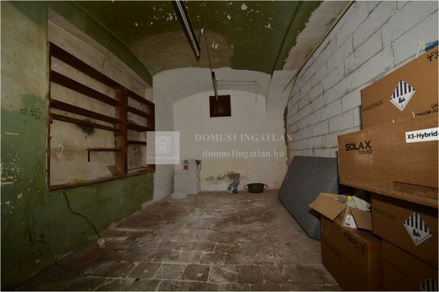 Eladó családi ház, Kőszegen 29.9 M Ft, 4 szobás