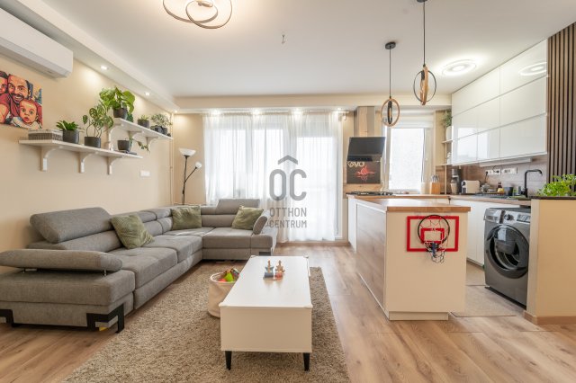 Eladó panellakás, Budapesten, XVII. kerületben 87 M Ft, 4 szobás