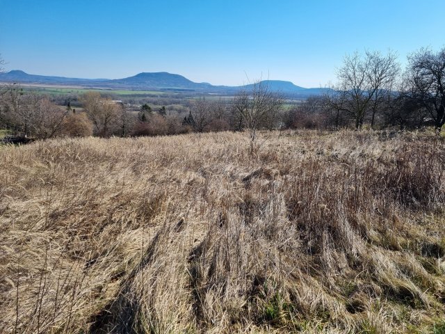 Eladó telek, Lesencetomajon 11.9 M Ft / költözzbe.hu