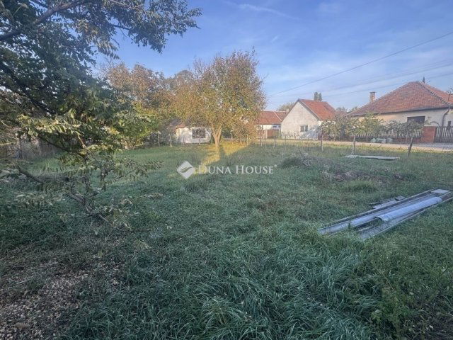 Eladó telek, Monoron 25 M Ft / költözzbe.hu