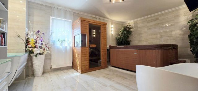 Eladó családi ház, Délegyházán 168.999 M Ft, 5 szobás