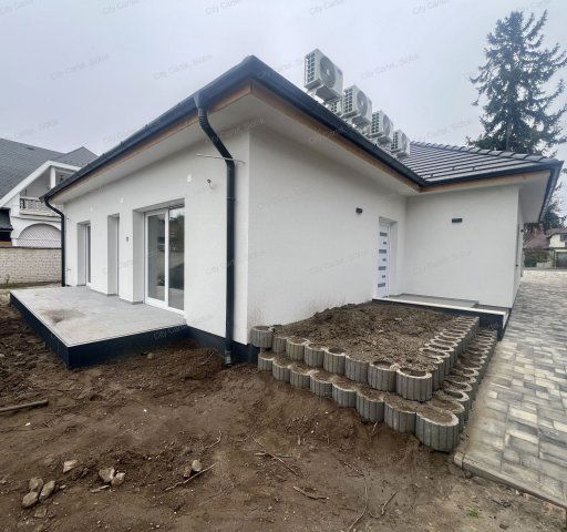 Eladó téglalakás, Balatonlelleén 74.99 M Ft, 3 szobás