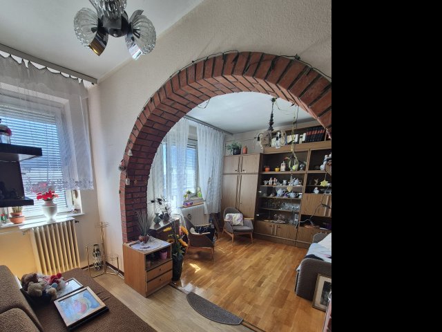 Eladó téglalakás, Székesfehérvárott 39.5 M Ft, 1+1 szobás
