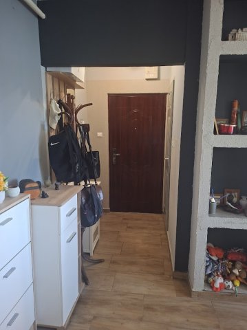 Eladó panellakás, Komlón, Hegyhát utcában 26.4 M Ft, 2+1 szobás
