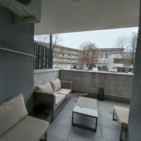 Kiadó téglalakás, albérlet, Nyíregyházán 220 E Ft / hó