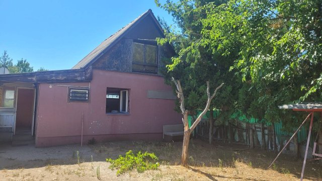 Eladó családi ház, Pilisen 13 M Ft, 2 szobás