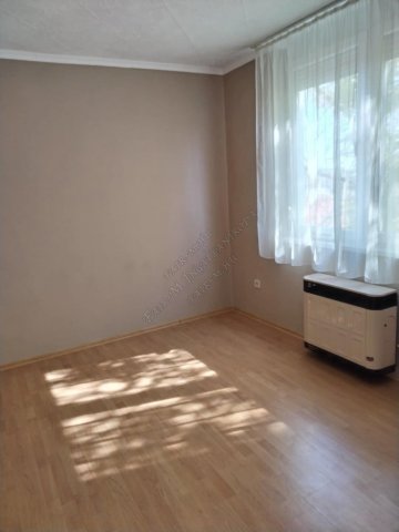 Kiadó téglalakás, albérlet, Szentesen 100 E Ft / hó, 2 szobás