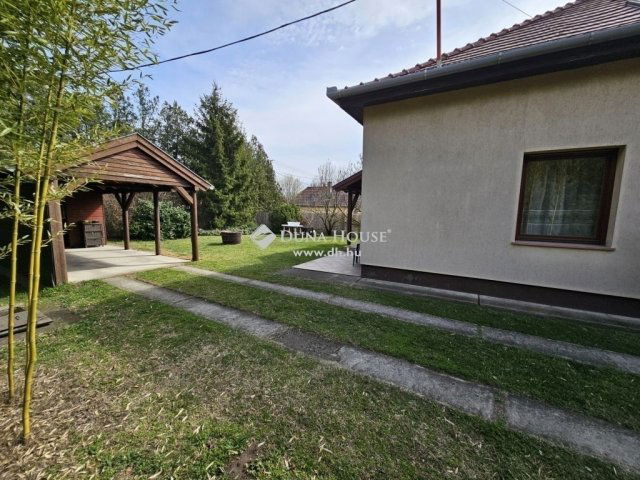 Eladó családi ház, Budapesten, XXI. kerületben 114.8 M Ft
